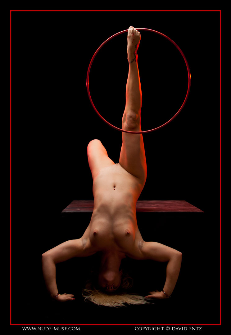 Nude Cirque 58