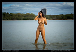 scarlett-morgan swimsuit video