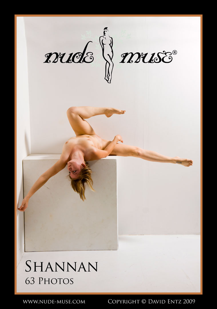 shannan nude poses